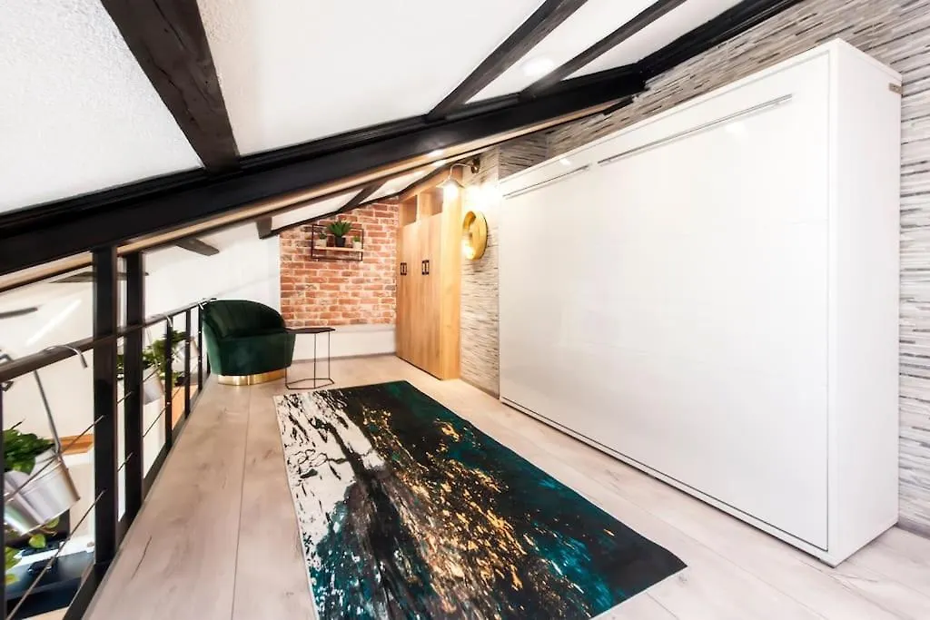 Cosy And Modern Attic Apartment To Enjoy Rovinj! Rovinj
