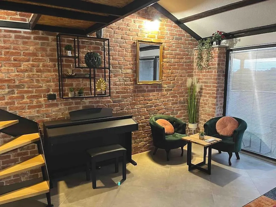 Cosy And Modern Attic Apartment To Enjoy Rovinj!